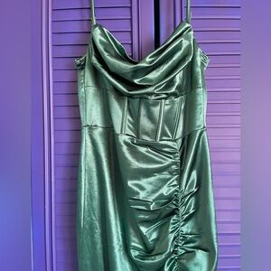 Satin Green Prom | Bridesmaid Dress with Corset pattern size M Windsor